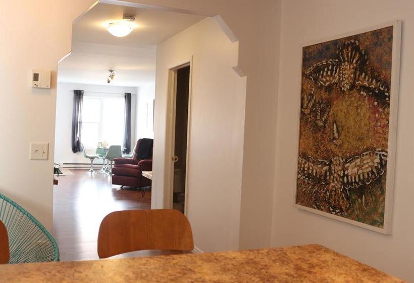 Bed and Breakfast Le Gîte Du Vieux Limoilou | Quebec | Quebec | Canada 8