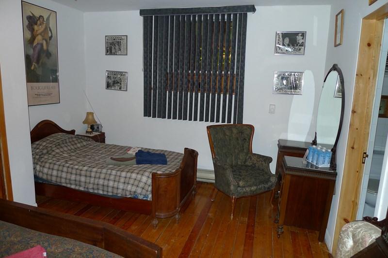 B&b Revolution | Montreal | Quebec | Canada 2