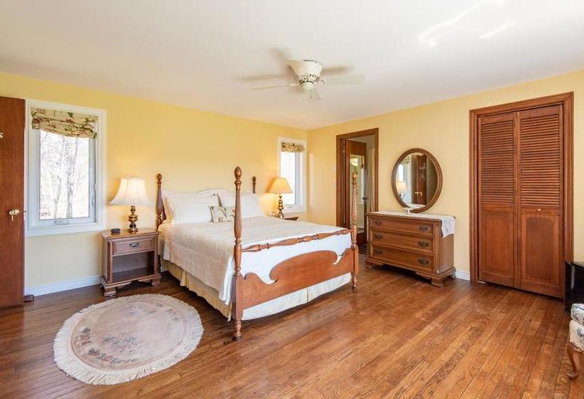 Chez Nous B&b | Cornwall | Prince Edward Island | Canada 14