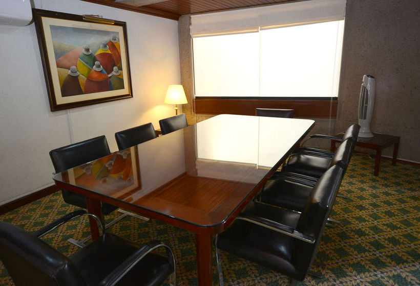 Garden Hotel | San Isidro | Lima | Perú 9