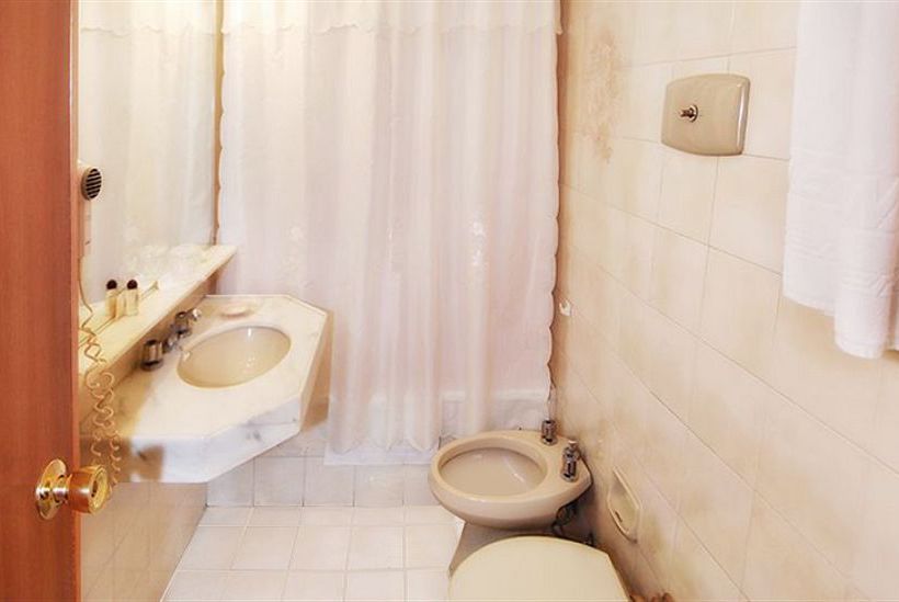 Hotel London Palace | Montevideo | Montevideo | Uruguay 12