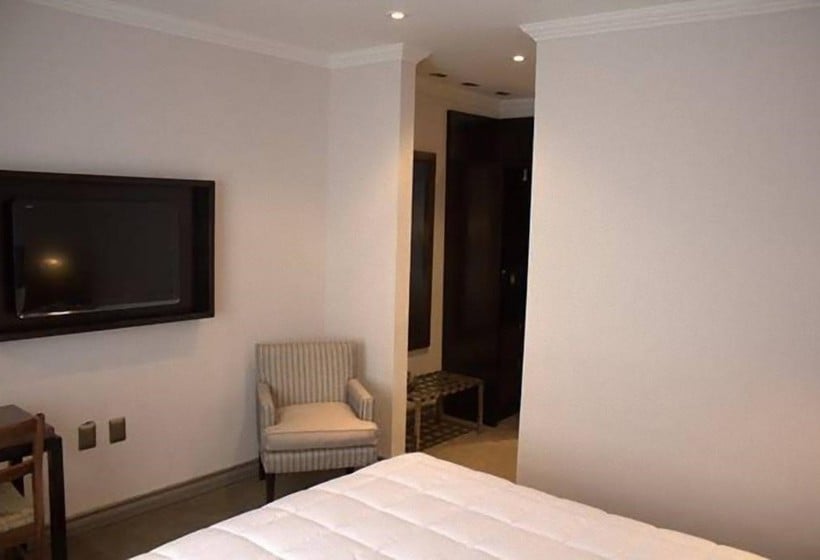 Hotel Martin Gusinde | Puerto Natales | Magallanes y Antartica | Chile 8