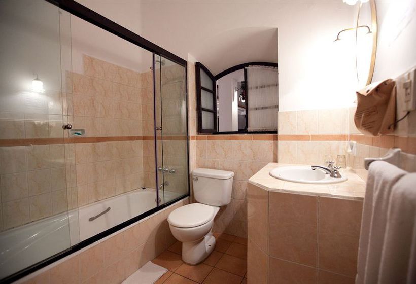 Hotel Hostal De Su Merced | Sucre | Bolivia | América del Sur 12