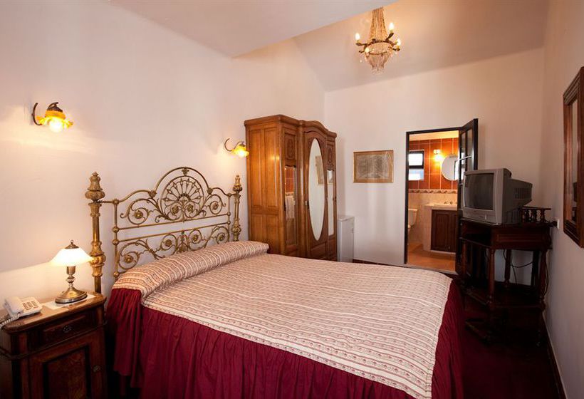 Hotel Hostal De Su Merced | Sucre | Bolivia | América del Sur 2