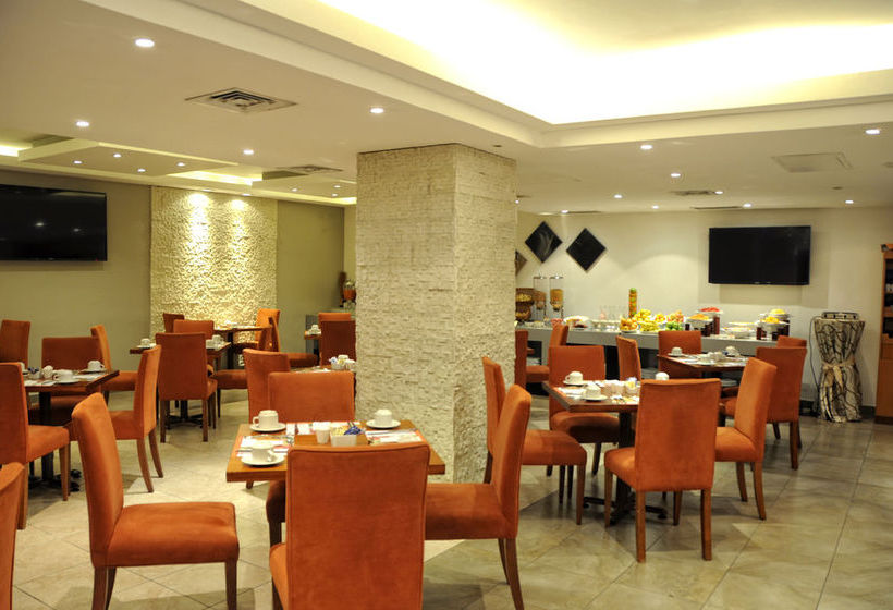 Hotel Wyndham Garden Quito | Quito | Pichincha | Ecuador 13