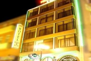 Hotel Puerta De Alcala