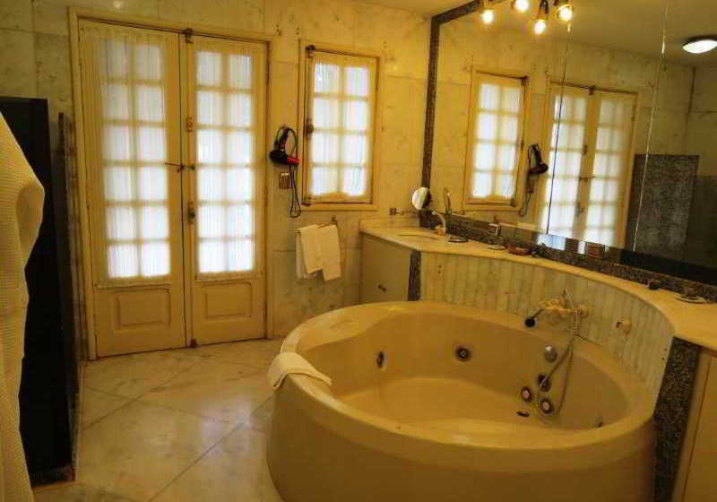 Casa Blanca Hotel Golf & Resort Paraguay