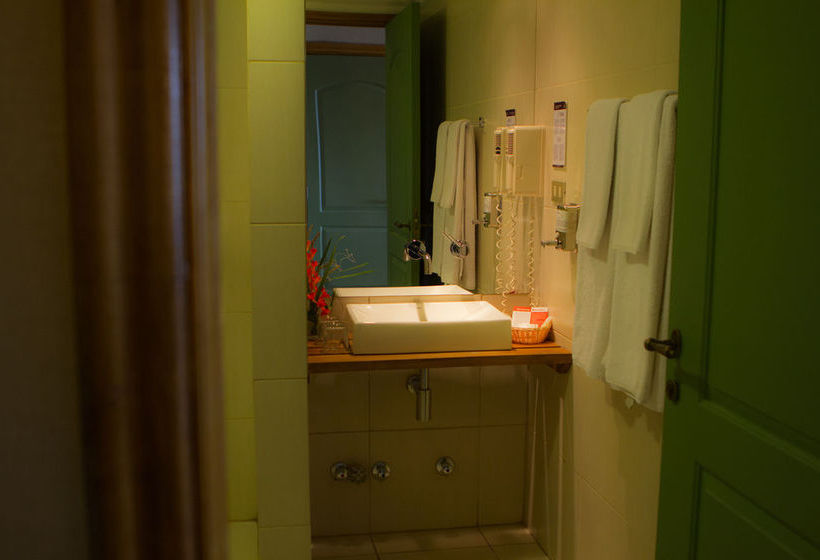 Rey Don Felipe Hotel | Punta Arenas | Magallanes y Antartica | Chile 5