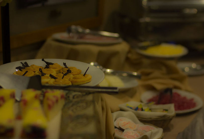 Rey Don Felipe Hotel | Punta Arenas | Magallanes y Antartica | Chile 7