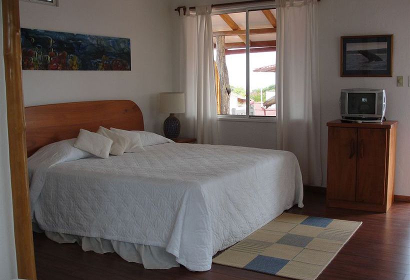 Hotel Angermeyer Waterfront Inn | Puerto Ayora | Galápagos | Ecuador 14