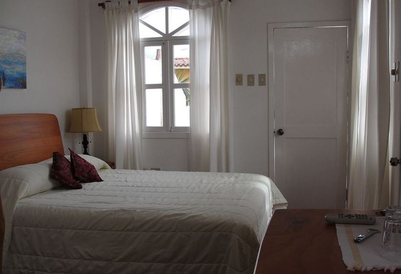 Hotel Angermeyer Waterfront Inn | Puerto Ayora | Galápagos | Ecuador 17