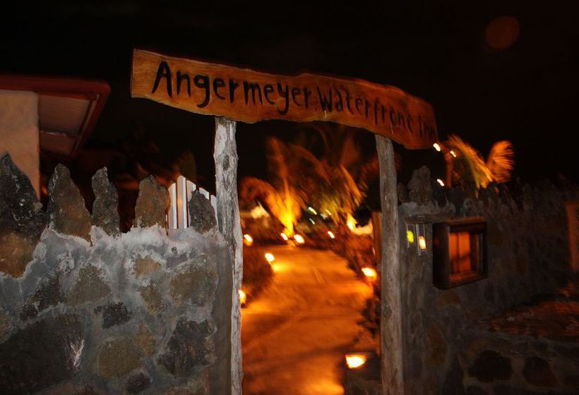 Hotel Angermeyer Waterfront Inn | Puerto Ayora | Galápagos | Ecuador 4