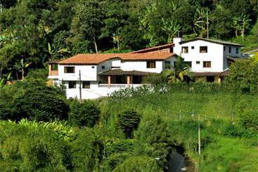Hotel Gran Tierra Vereda pan de Azucar Antioquia