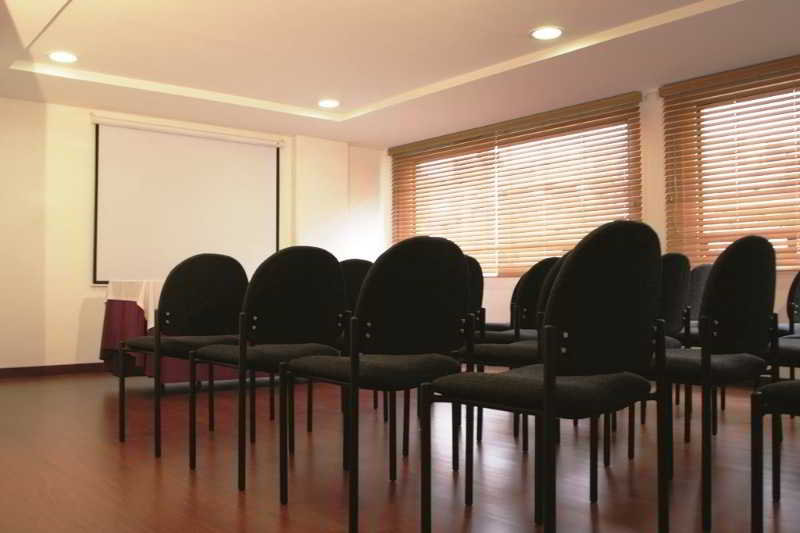 Travelers Apartamentos Y Suites Obelisco | Bogotá | Distrito Capital | Colombia 7