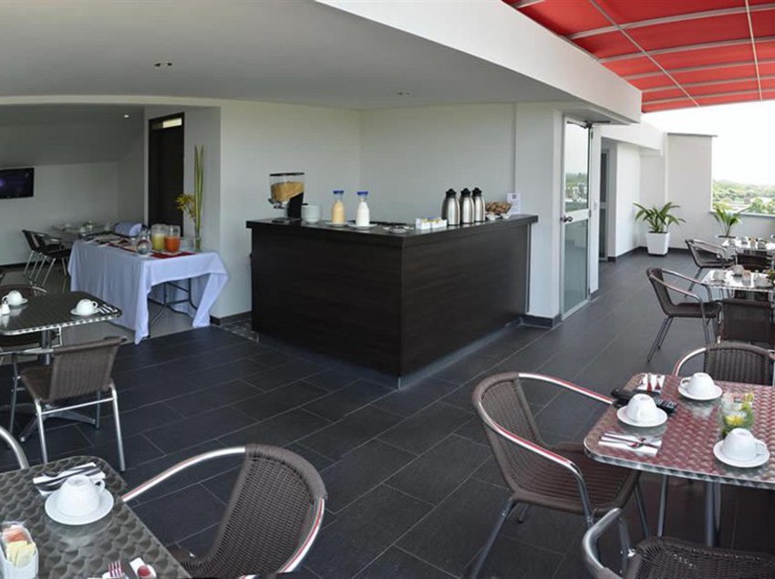 Hotel Ms Estacion Chipichape