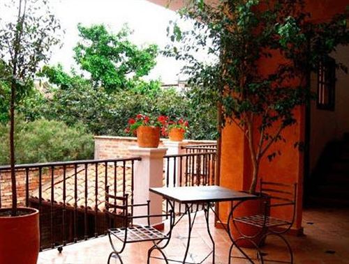 Casa Del Aguila Azuay