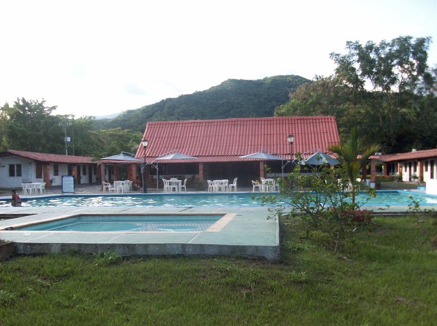 Hotel Los Caballos Villavicencio Meta