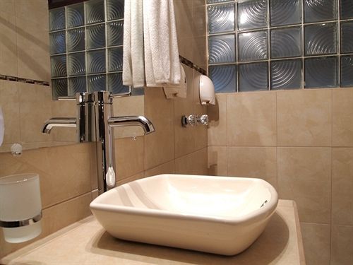 Hotel Fuente De Piedra Ii | Quito | Pichincha | Ecuador 12