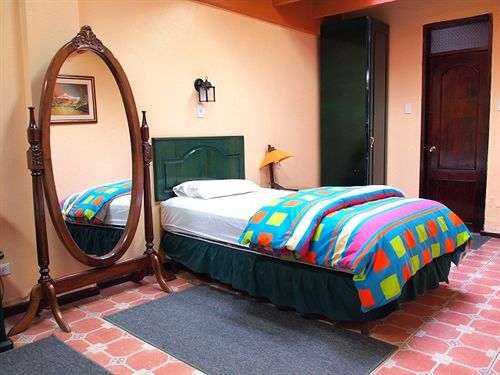 Hotel Fuente De Piedra Ii | Quito | Pichincha | Ecuador 14