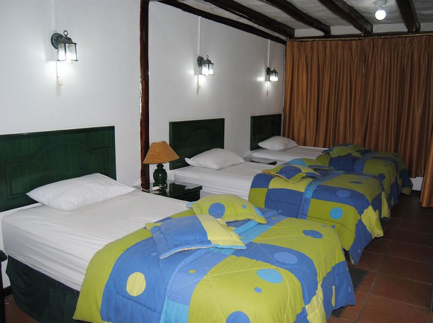 Hotel Fuente De Piedra Ii | Quito | Pichincha | Ecuador 2