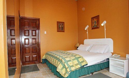 Hotel Fuente De Piedra Ii | Quito | Pichincha | Ecuador 9