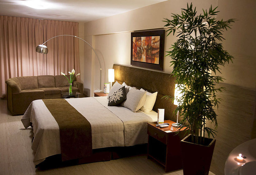 Hotel El Angolo Piura