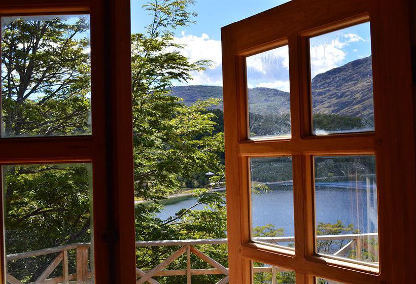 Hotel Parador Austral Lodge | Puerto Guadal | Aysén | Chile 13
