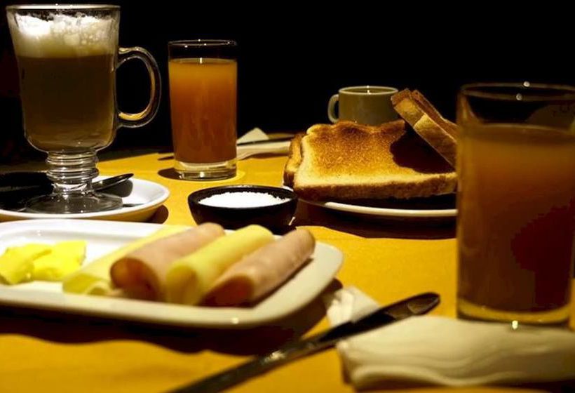 Hotel Reina Victoria | Valparaíso | Valparaiso | Chile 8