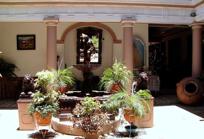 Hotel Independencia | Sucre | Bolivia | América del Sur 3