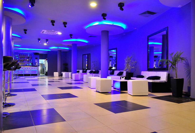 Carnaval Hotel Casino | Encarnacion | Paraguay | América del Sur 14