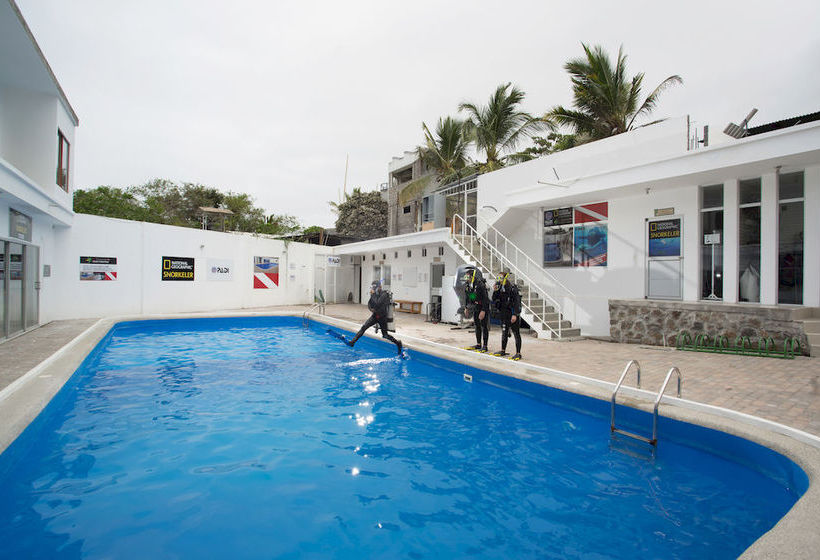 Hotel Red Mangrove Divers Lodge | Puerto Ayora | Galápagos | Ecuador 1