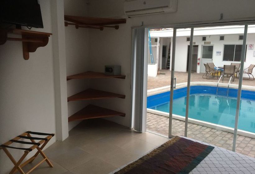 Hotel Red Mangrove Divers Lodge | Puerto Ayora | Galápagos | Ecuador 12