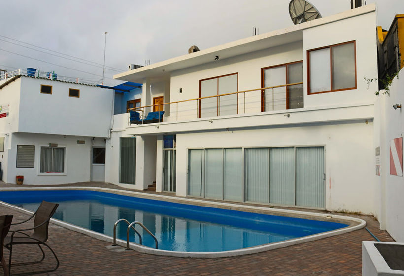 Hotel Red Mangrove Divers Lodge | Puerto Ayora | Galápagos | Ecuador 6