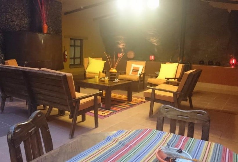 Hotel Jardines De Mallku Cueva | Villa Mar | Bolivia | América del Sur 1