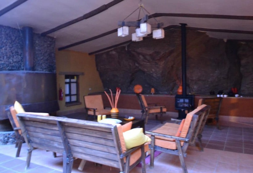 Hotel Jardines De Mallku Cueva | Villa Mar | Bolivia | América del Sur 2