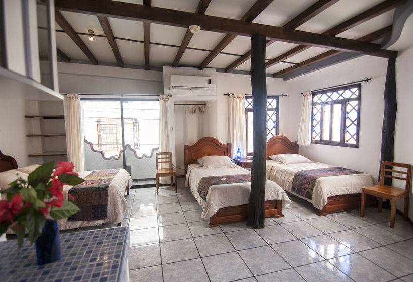 Hotel Maidith White Cove | Puerto Ayora | Galápagos | Ecuador 8