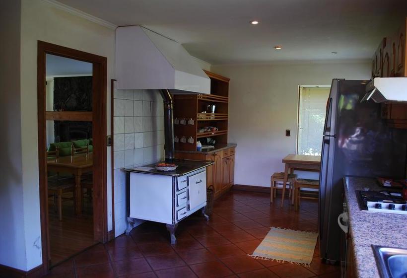 Hotel Frontera Hostel B&b | Pucon | Araucanía | Chile 3