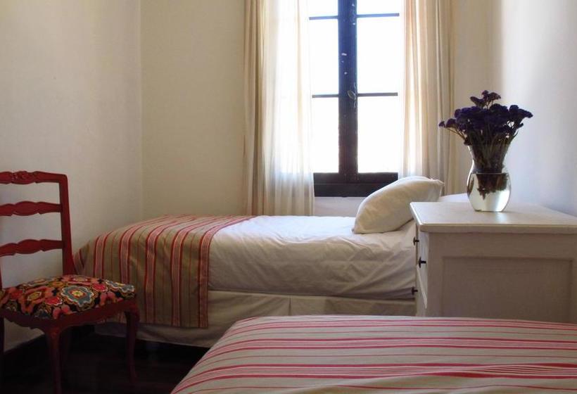 Hotel Hostal Escalera Al Puerto | Valparaíso | Valparaiso | Chile 13