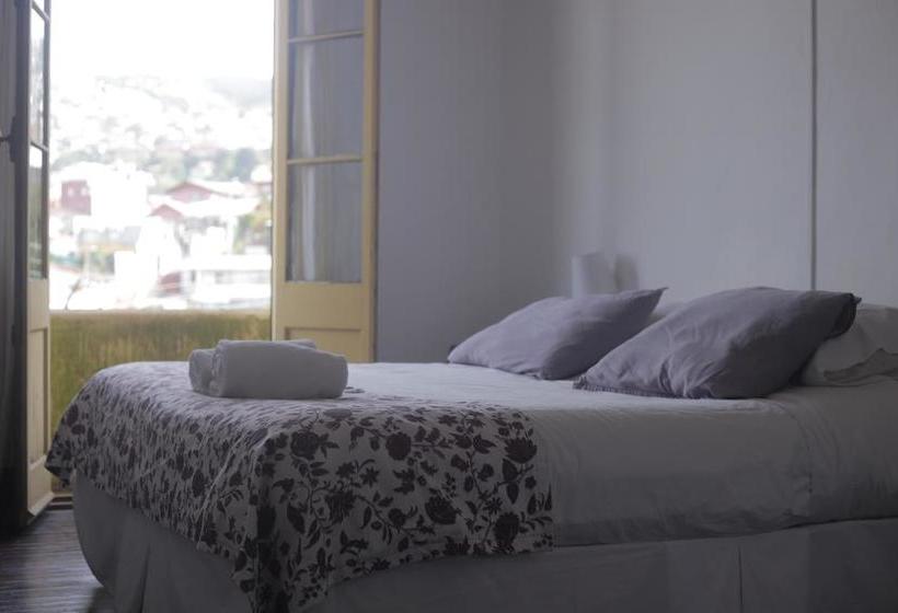 Hotel Hostal Escalera Al Puerto | Valparaíso | Valparaiso | Chile 9