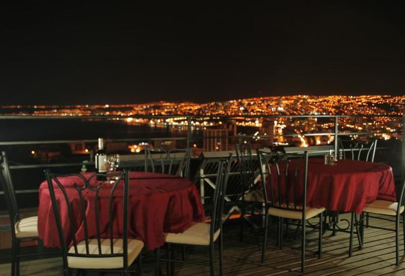 Hotel Hostel Adlafken | Valparaíso | Valparaiso | Chile 13