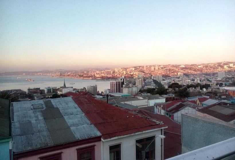 Hotel Hostel Adlafken | Valparaíso | Valparaiso | Chile 15