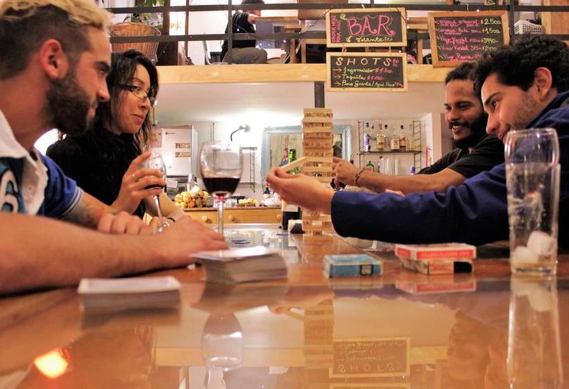 Hotel La Casa Volante Hostal | Valparaíso | Valparaiso | Chile 10