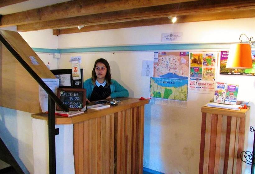 Hotel La Casa Volante Hostal | Valparaíso | Valparaiso | Chile 11