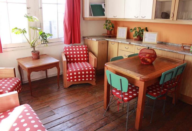 Hotel La Casa Volante Hostal | Valparaíso | Valparaiso | Chile 18