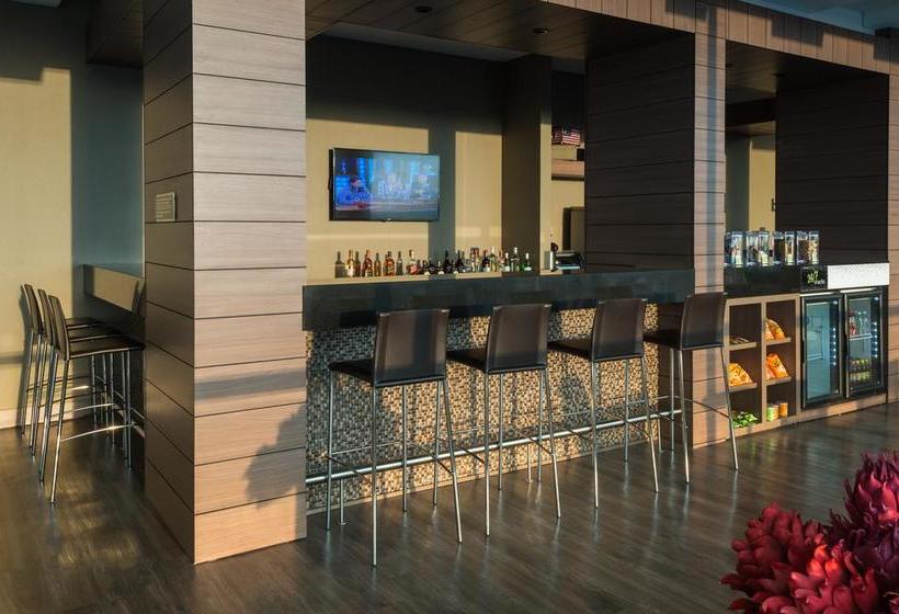 Hotel Hampton By Hilton Bucaramanga | Bucaramanga | Santander | Colombia 1