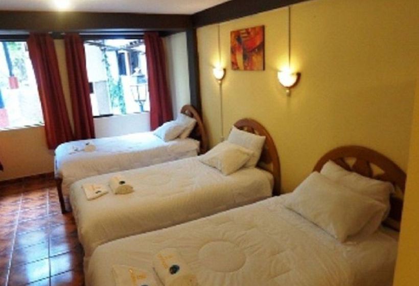 Condor Palace Hostal | Machu Picchu | Urubamba | Perú 10