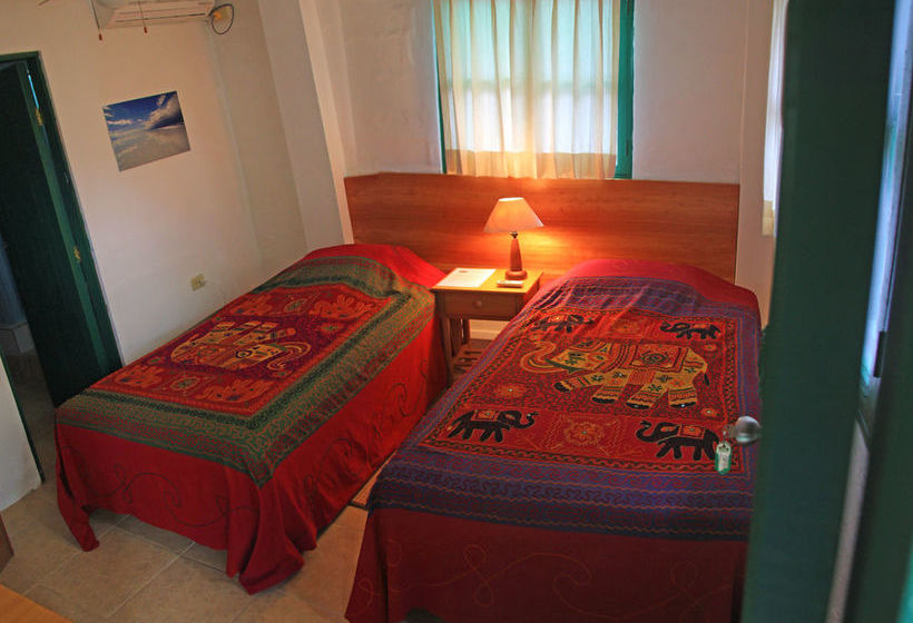 Bed and Breakfast Galapagos Chalet | Puerto Ayora | Galápagos | Ecuador 13