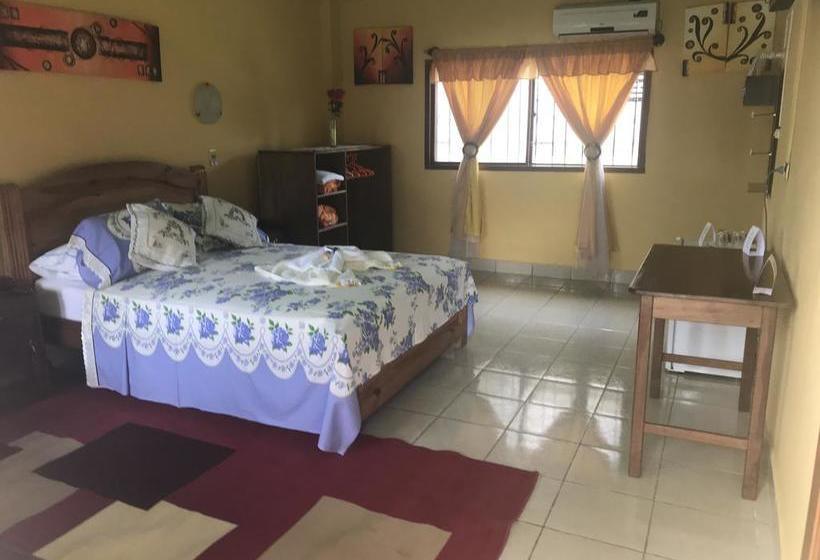 Hotel Maya De La Amazonia | Rurrenabaque | Bolivia | América del Sur 5