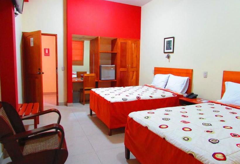 Hotel Palau Amazonas