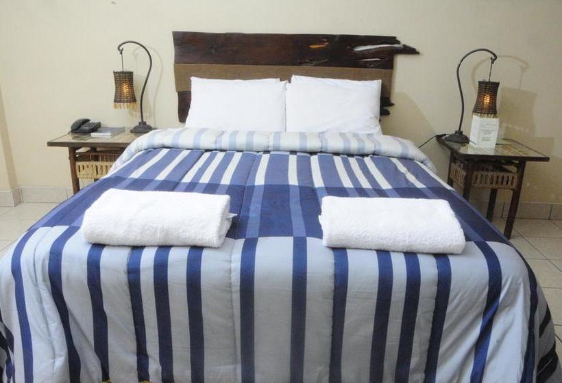 Hotel El Huacachinero | Ica | Ica | Perú 17